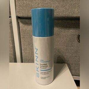 SKINN Enriched Softening Essence